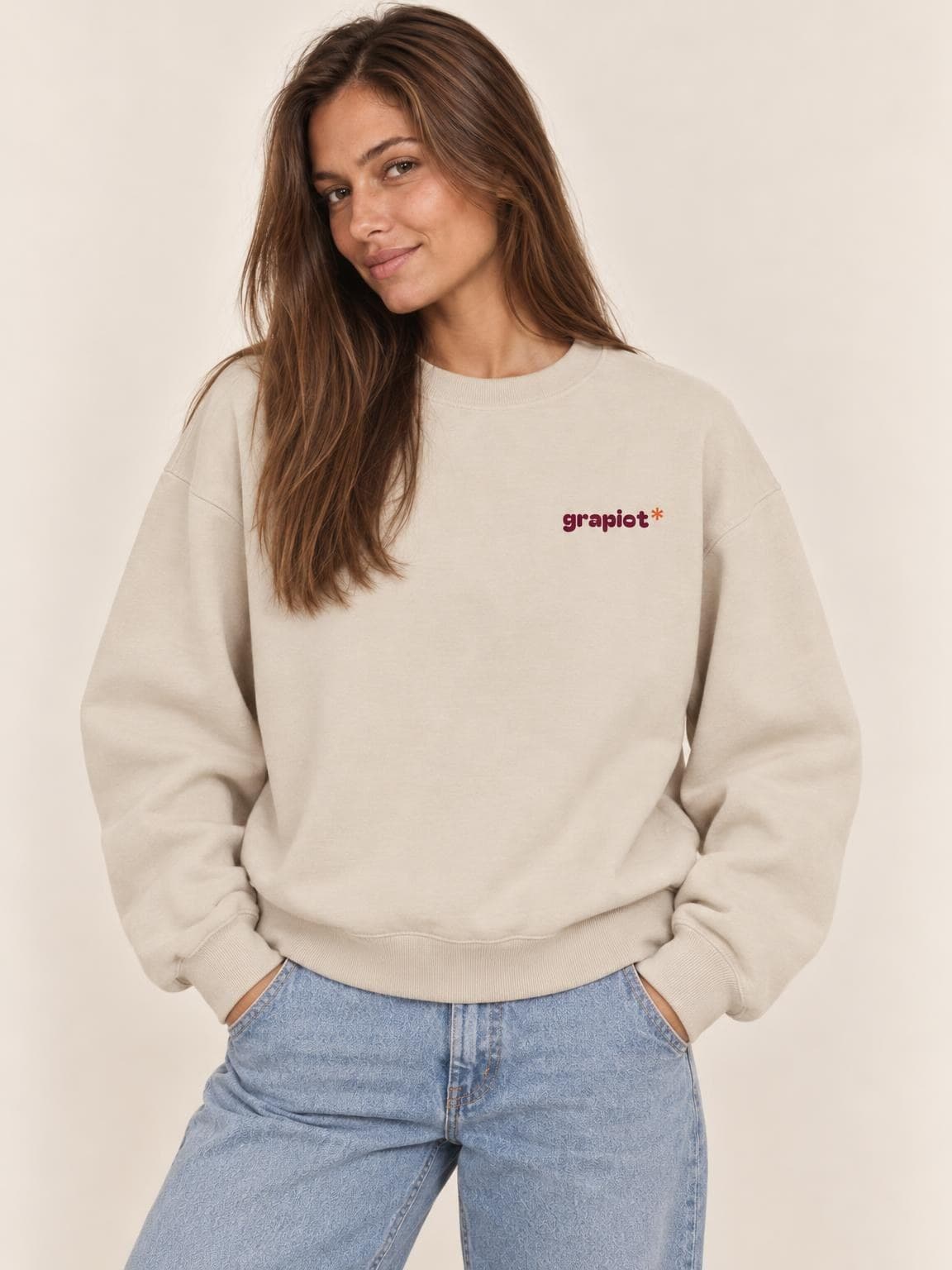 Sweat vin Bon Vin Bon Vivre vu de face, petit logo grapiot